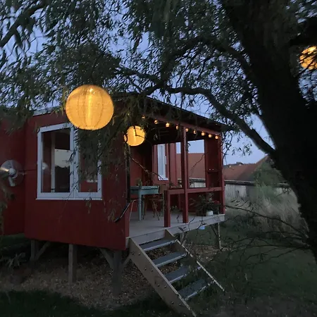 Tiny House Im Grünen Сasa de vacaciones Jesberg