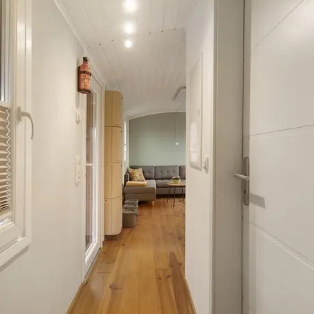 Tiny House Im Gruenen *