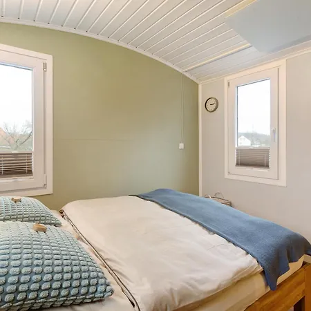 Tiny House Im Gruenen