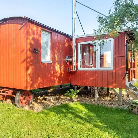 Nyaraló Tiny House Im Gruenen